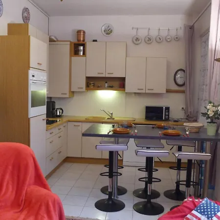 Merbonne-2 By Interhome Apartman